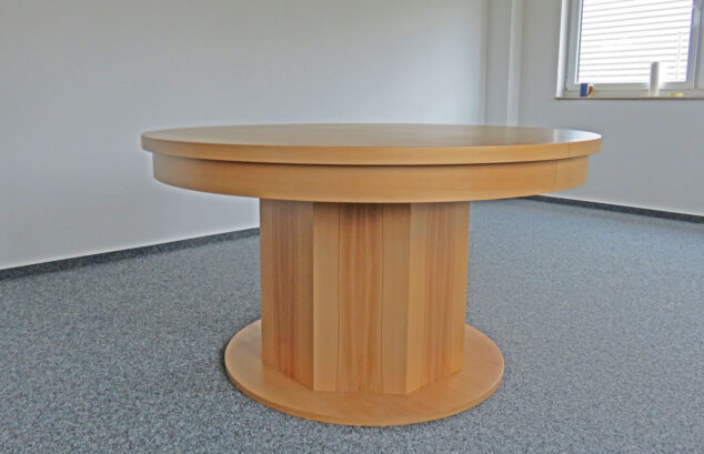 Tisch rund ausziehbar